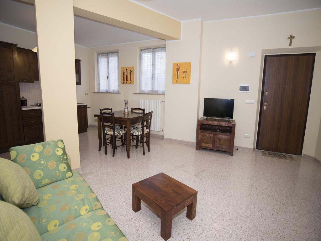 La Casa Di Tina Apartman Colonnella Szoba fotó