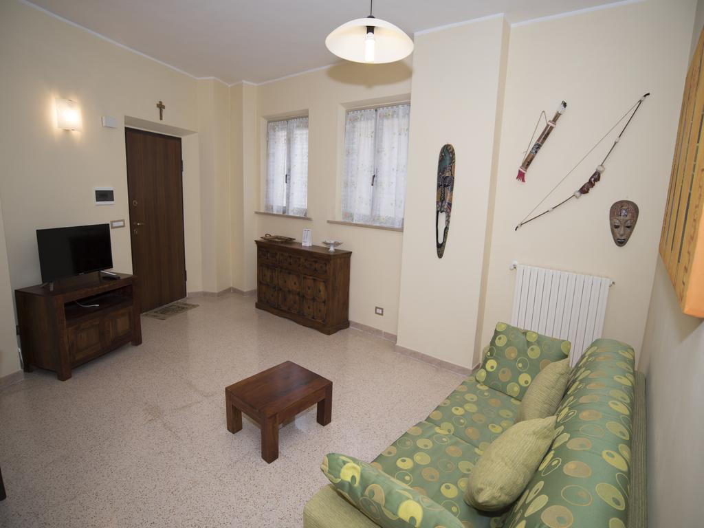 La Casa Di Tina Apartman Colonnella Szoba fotó